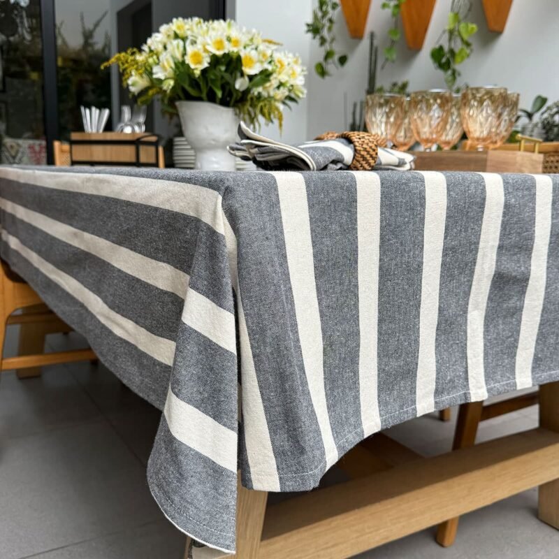 Mantel a rayas Charcoal y crudo 100% cotton