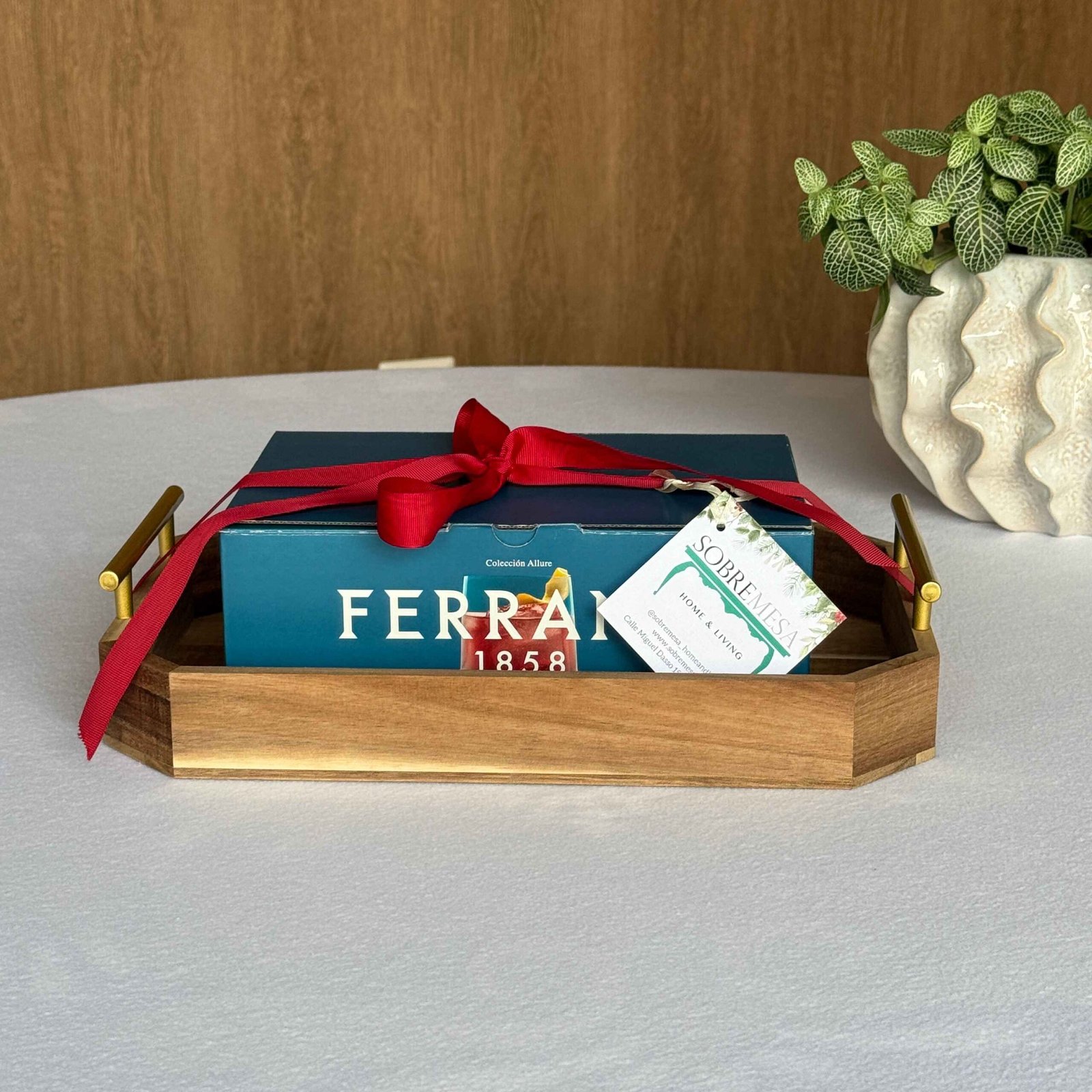 Bandeja Hexagonal + Caja de vasos Double rock Allure