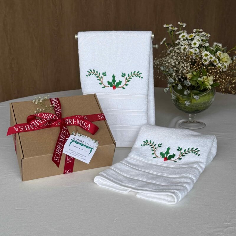 Pack: 2 toallas de manos bordado Guirnalda navideña