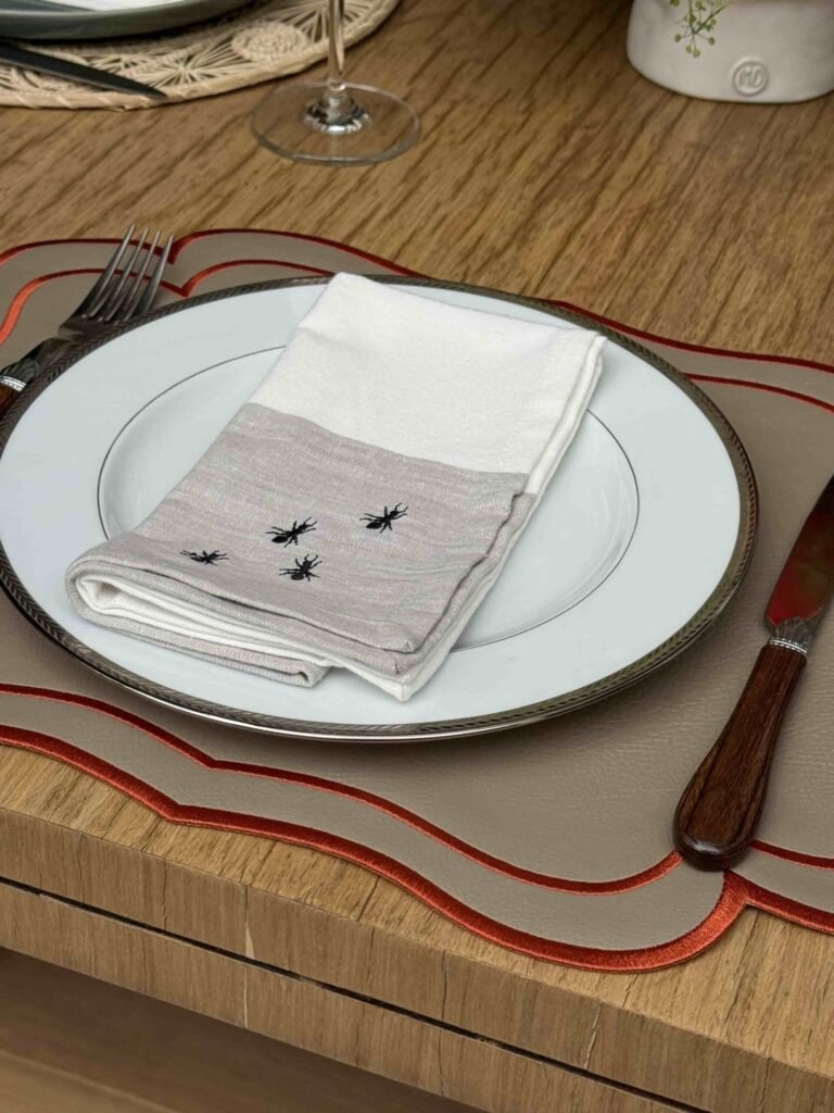 Servilletas Le Formichine Gris & Blanco