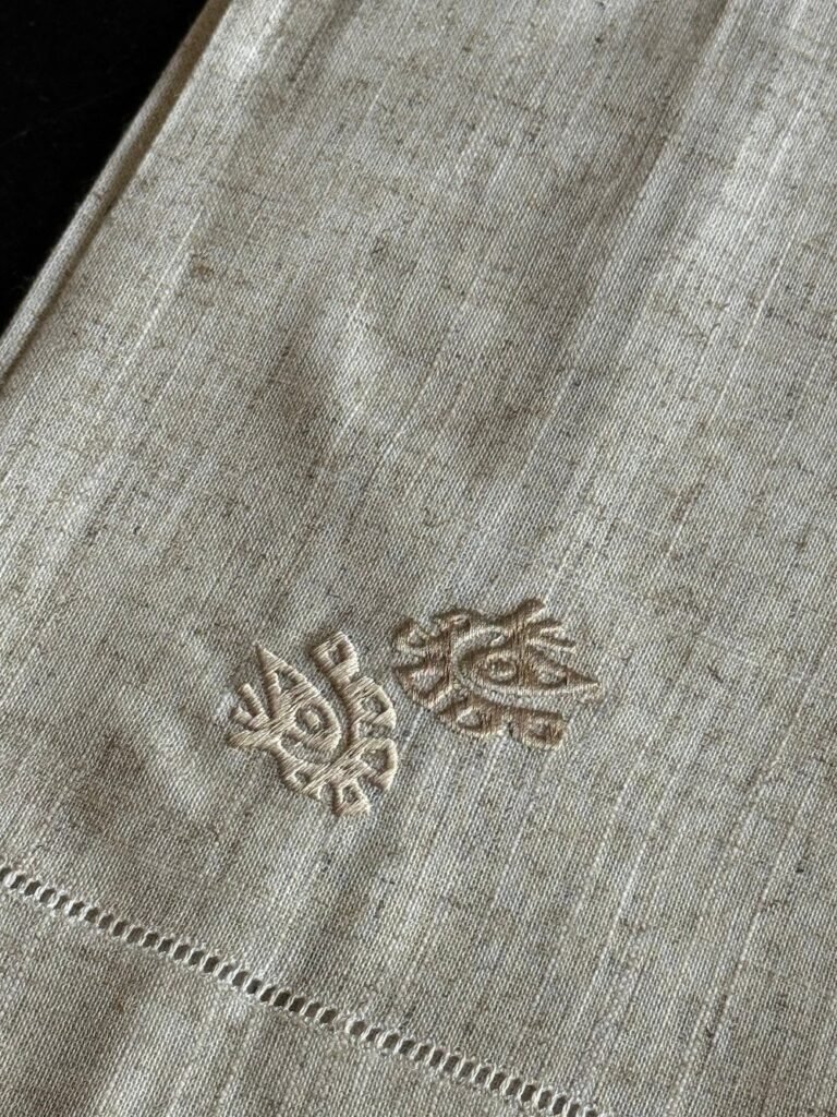 Toalla de manos avena / Dos Tucanes beige