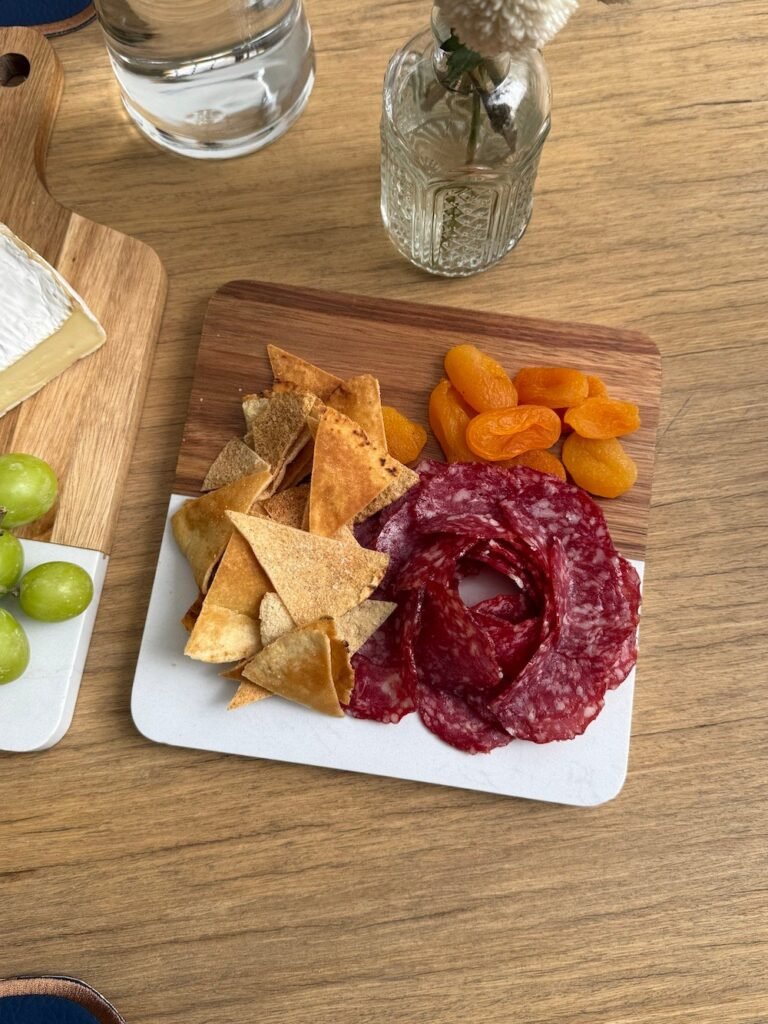 Tabla Cuadrada de madera y marmol