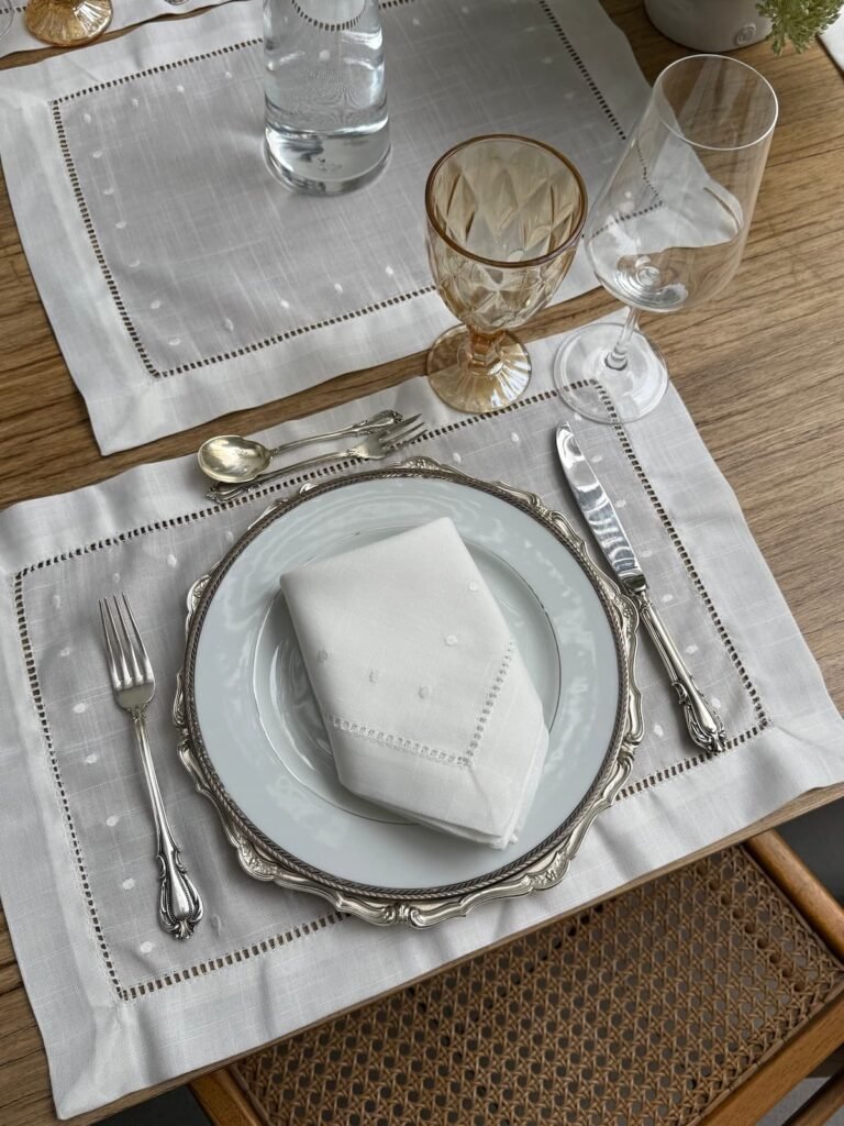 Servilleta Polka blanco sobre Blanco